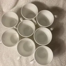 WHITE SWIRL CUPS