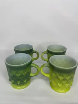 VINTAGE FIRE KING ANCHOR HOCKING GREEN KIMBERLY DIAMOND COFFEE CUP SET OF 4