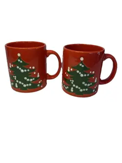 2 VINTAGE WAECHTERSBACH CHRISTMAS TREE COFFEE MUGS VINTAGE WEST GERMANY