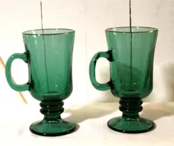 SET OF  2 VINTAGE LIBBEY JUNIPER GREEN GLASS FOOTED IRISH COFFEE MUGS GOLD RIMS