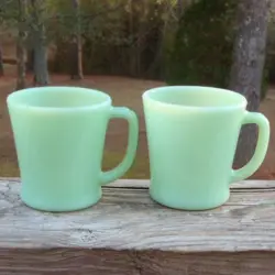 JADEITE MILK GREEN
