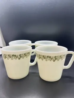 SET OF 4 VINTAGE PYREX CRAZY DAISY SPRING BLOSSOM COFFEE CUPS  MUGS  1410
