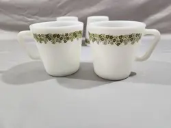 VINTAGE PYREX CRAZY