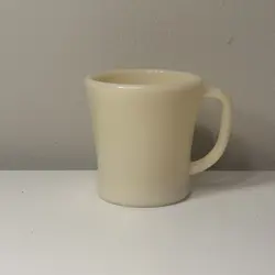 KING IVORY MUG