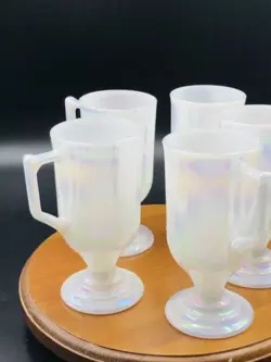 MOONGLOW IRIDESCENT MILK