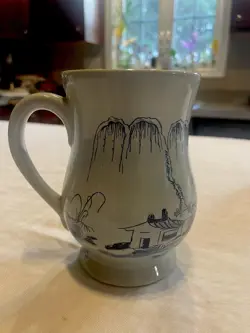 VINTAGE POTTERY MADE