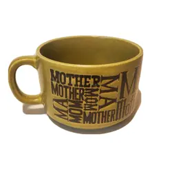 GREEN MOM