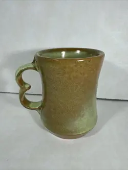 GOLD JADE