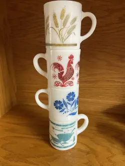 VINTAGE STACKING MUGS/SET
