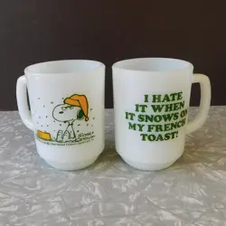 SNOOPY MUGS