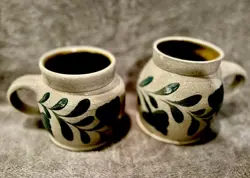 TWO SALMON FALLS STONEWARE VINTAGE MUGS NEW HAMPSHIRE