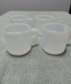 MUGS FEDERAL GLASS