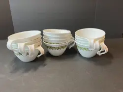 STACKABLE TEA/COFFEE CUPS