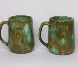 2 VINTAGE ART STUDIO POTTERY COFFEE MUGS GREEN BROWN DRIP GLAZE