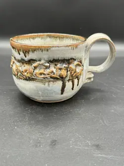 THROWN TEXTURED