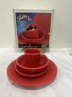 FIESTAWARE SCARLET 4-PIECE