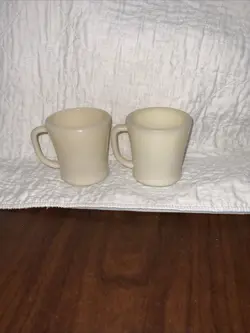 1940'S IVORY