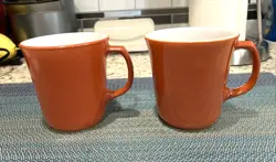 LOT OF 2 VINTAGE PYREX BURNT ORANGE COFFEE MUGS / CUPS WITH D HANDLE