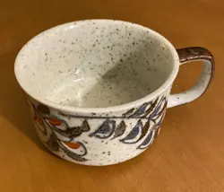 MUG WITH FLOWER