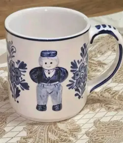 VINTAGE DELFT COFFEE