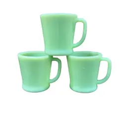 JADEITE MUGS FLAT