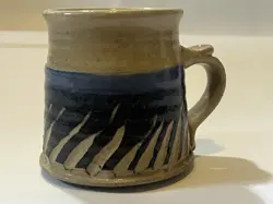 THROWN BLUE /BROWN