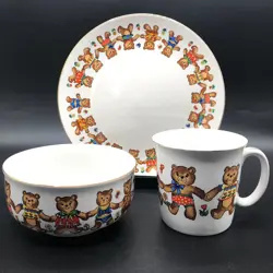VINTAGE CHILD’S