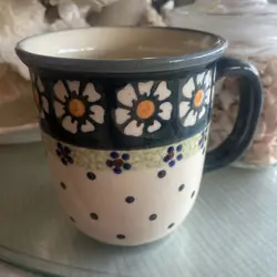 DAISY COFFEE MUG