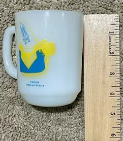 RETRO COFFEE CUP