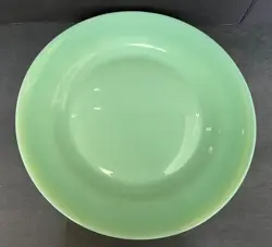 VINTAGE GREEN JADEITE