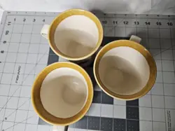 MUGS OZ SET
