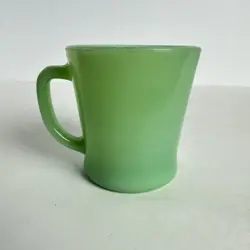 VTG FIRE KING GREEN JADEITE D HANDLE MUG OVEN WARE