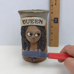 QUEEN MUG ART