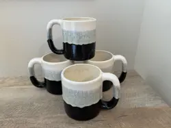 BLACK GRAY CUPS