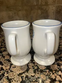 STONEWARE BARREL MUGS