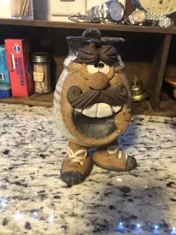 ROBERT EAKIN SIGNED UGLY MUG 3D POTTERY STONEWARE FEET TONGUE FUNNY VINTAGE