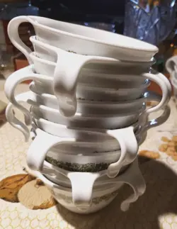 PYREX/CORELLE CRAZY