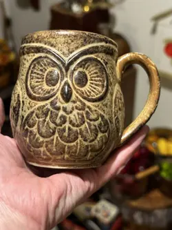 SPECKED STONEWARE