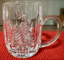 CUT CHRISTMAS