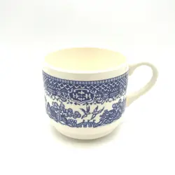 VTG BLUE WILLOW RESTAURANT WARE COFFEE CUP MUG STACKABLE MADE IN USA