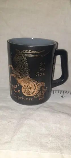GLASS MUG MILK