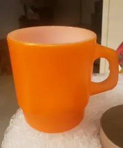 VINTAGE ANCHOR HOCKING FIRE KING ORANGE COFFEE MUG MCM