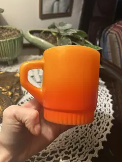 HOCKING STACKABLE ORANGE-RED
