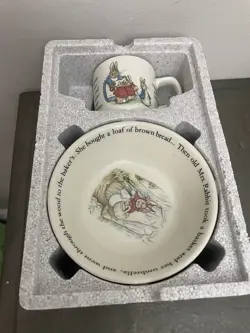 PIECES MUG