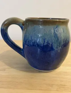 STUDIO MUG BLUE