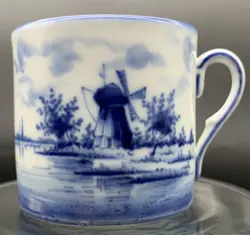 MUG FANEUIL