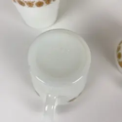PYREX #1410 BUTTERFLY
