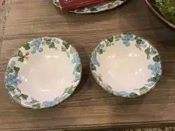 GRAPE SERVING BOWL