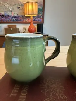 GREEN MUGS SET