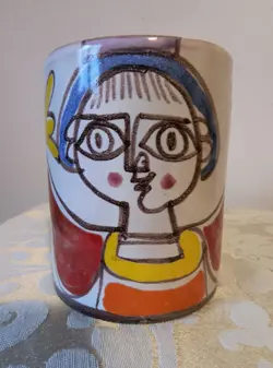 CUP MUG D25
